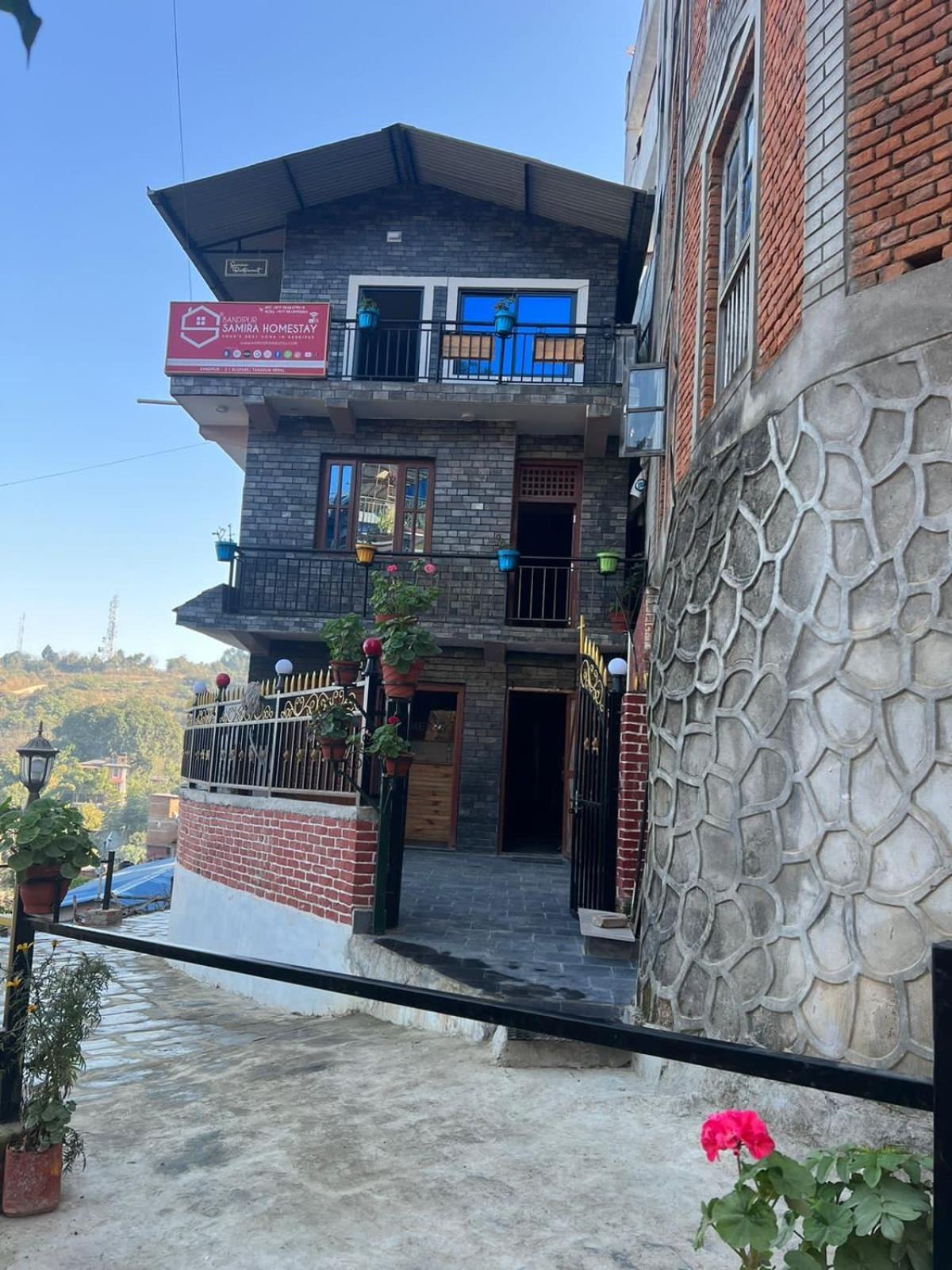 Bandipur Samira Homestay & Mountain View Restaurant Exteriör bild